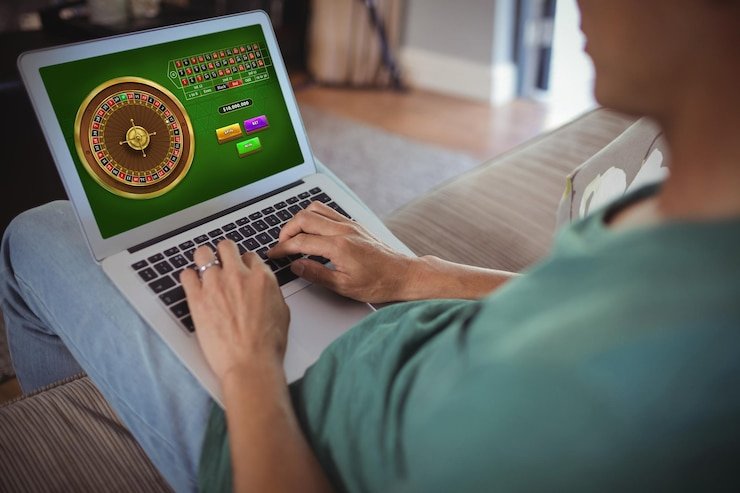 Pengalaman hiburan sepak bola virtual dan casino live yang dinamis di x6853